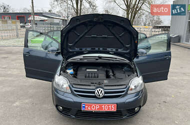 Хэтчбек Volkswagen Golf Plus 2008 в Лубнах