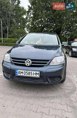 Хэтчбек Volkswagen Golf Plus 2006 в Казатине