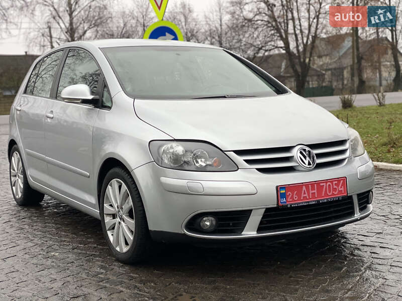 Хетчбек Volkswagen Golf Plus 2008 в Старокостянтинові