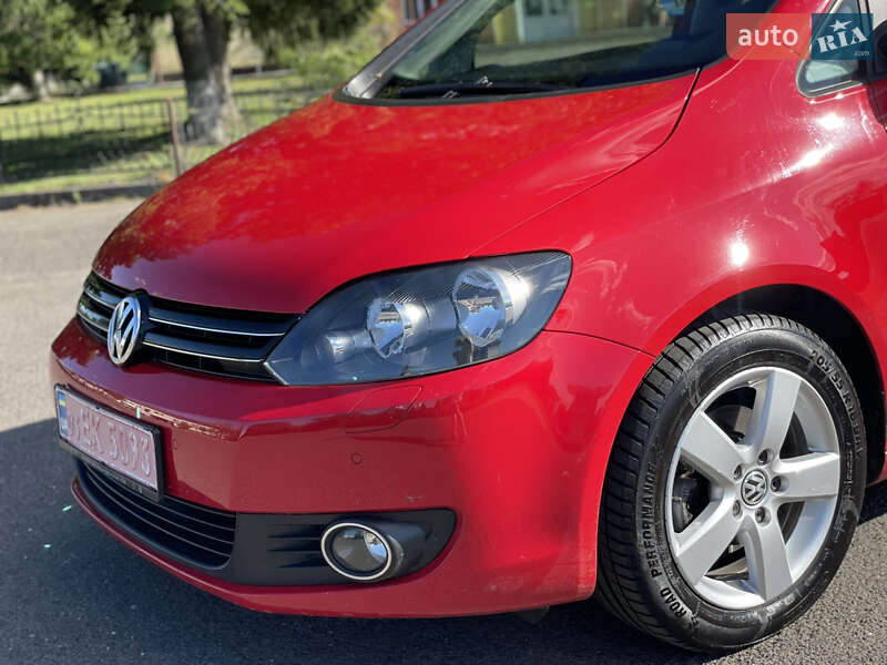 Хэтчбек Volkswagen Golf Plus 2011 в Владимире
