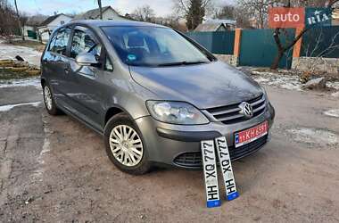 Хэтчбек Volkswagen Golf Plus 2006 в Полтаве