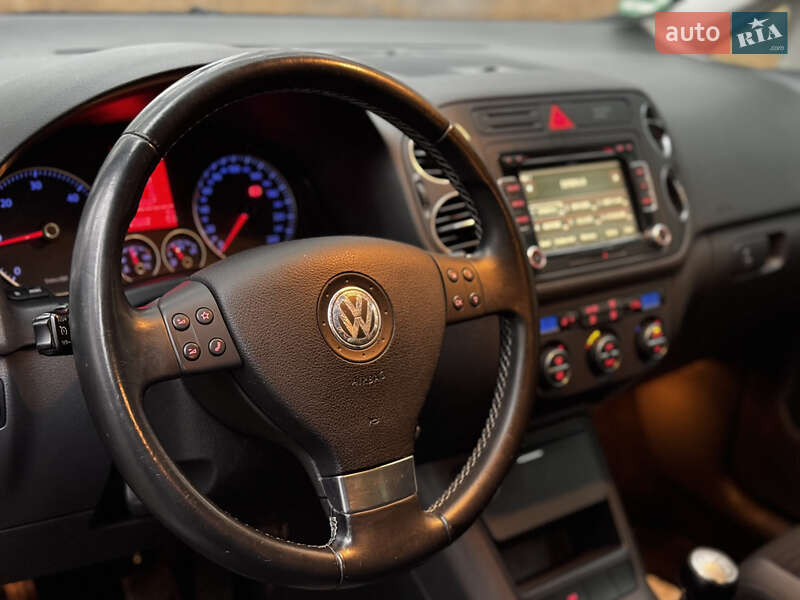 Хэтчбек Volkswagen Golf Plus 2008 в Белогородке