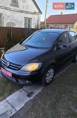 Хетчбек Volkswagen Golf Plus 2006 в Любомлі