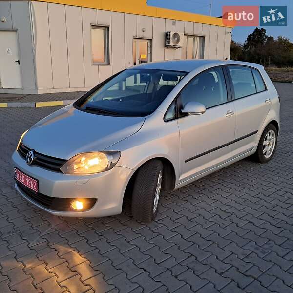 Хетчбек Volkswagen Golf Plus 2009 в Луцьку