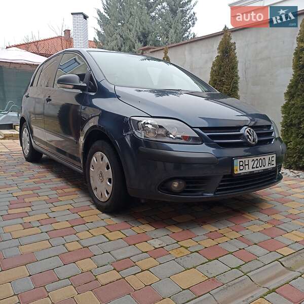 Хэтчбек Volkswagen Golf Plus 2006 в Одессе