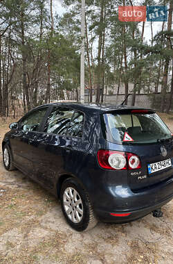 Хетчбек Volkswagen Golf Plus 2005 в Києві