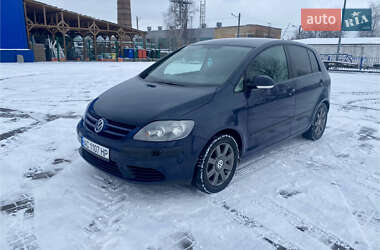 Хетчбек Volkswagen Golf Plus 2006 в Нововолинську