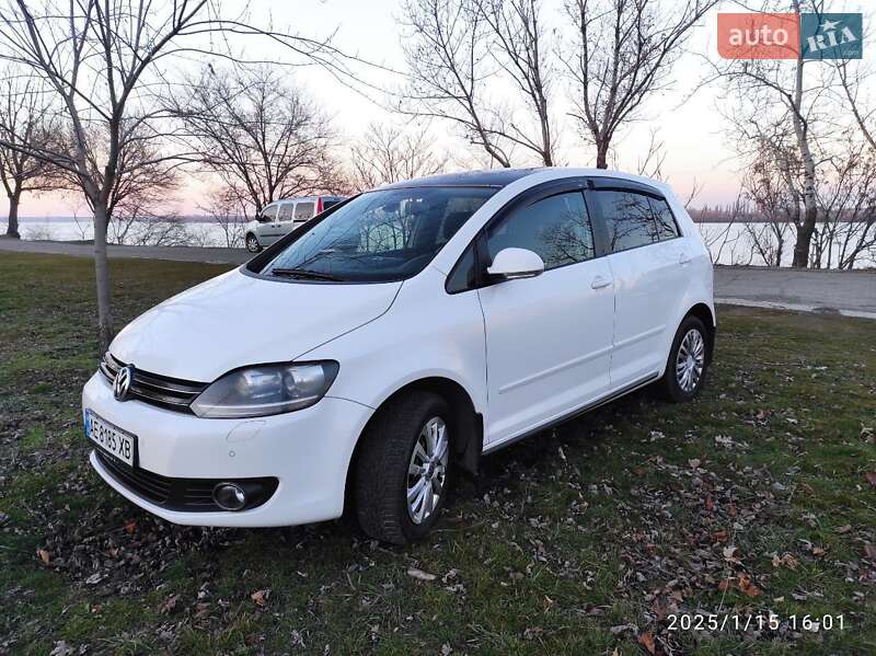 Хетчбек Volkswagen Golf Plus 2012 в Дніпрі