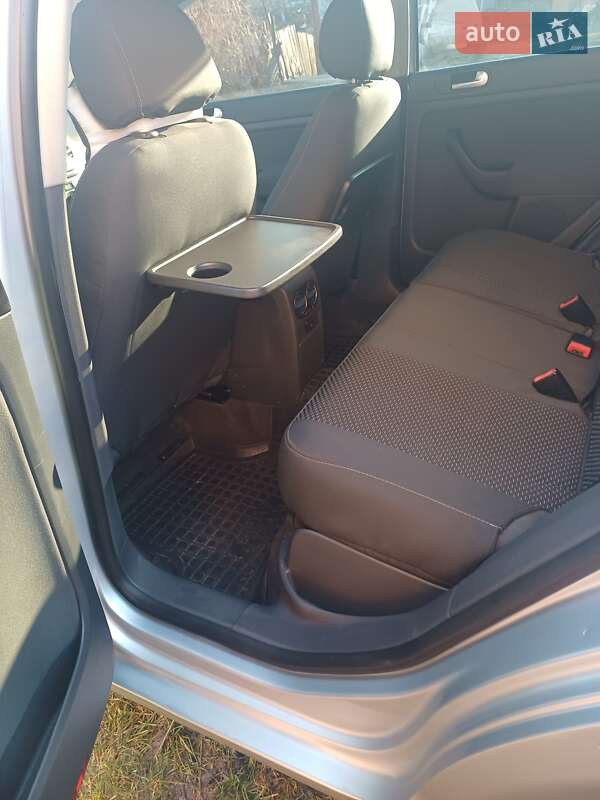 Хетчбек Volkswagen Golf Plus 2005 в Хмельницькому