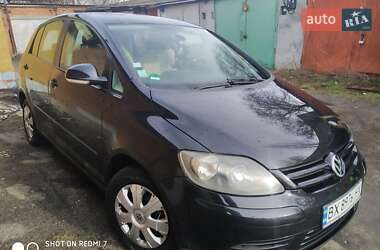 Хетчбек Volkswagen Golf Plus 2007 в 