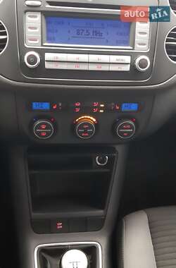 Хэтчбек Volkswagen Golf Plus 2008 в 