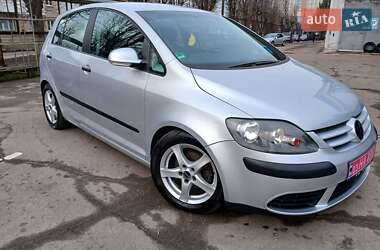Хэтчбек Volkswagen Golf Plus 2006 в 