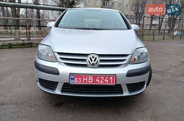 Хэтчбек Volkswagen Golf Plus 2006 в 