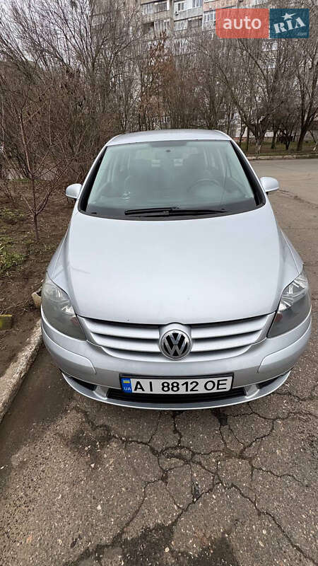 Хэтчбек Volkswagen Golf Plus 2006 в Киеве