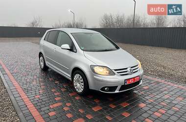 Хетчбек Volkswagen Golf Plus 2006 в Виноградові