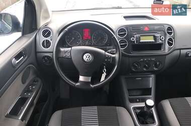 Хетчбек Volkswagen Golf Plus 2008 в Рівному