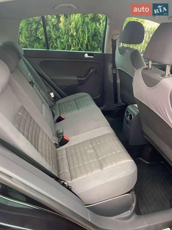 Хэтчбек Volkswagen Golf Plus 2007 в Ковеле фото 7 Хэтчбек Volkswagen Golf Plus 2007 в Ковеле