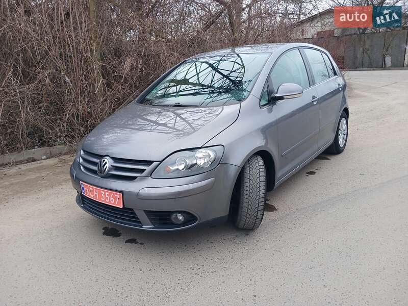 Хетчбек Volkswagen Golf Plus 2008 в Івано-Франківську