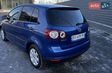 Хэтчбек Volkswagen Golf Plus 2005 в 