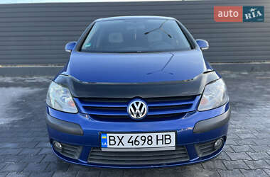Хэтчбек Volkswagen Golf Plus 2005 в 