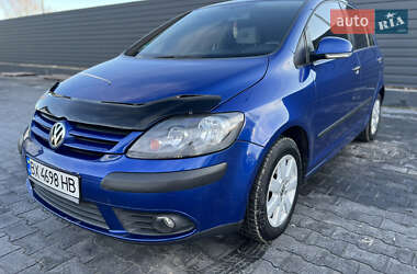 Хэтчбек Volkswagen Golf Plus 2005 в 