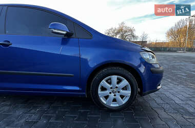 Хэтчбек Volkswagen Golf Plus 2005 в 