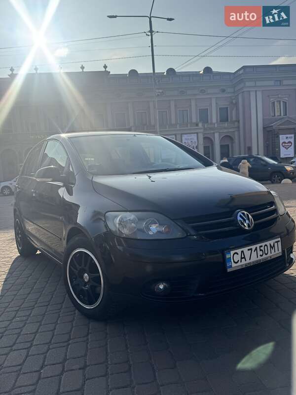 Хэтчбек Volkswagen Golf Plus 2007 в Черкассах