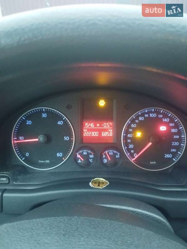 Хэтчбек Volkswagen Golf Plus 2008 в Рахове