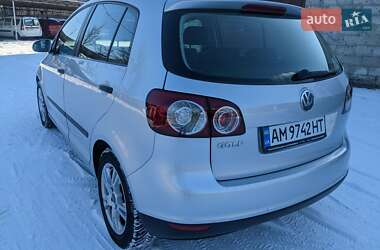 Хэтчбек Volkswagen Golf Plus 2005 в Звягеле