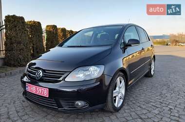 Хетчбек Volkswagen Golf Plus 2005 в Жовкві