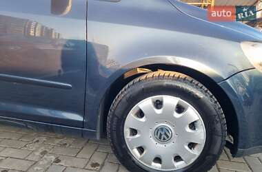 Хетчбек Volkswagen Golf Plus 2005 в 