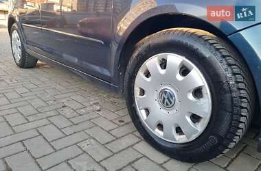 Хетчбек Volkswagen Golf Plus 2005 в 