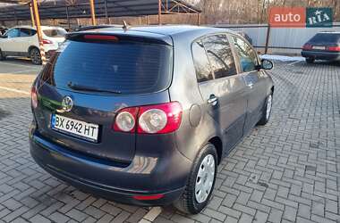 Хетчбек Volkswagen Golf Plus 2005 в 