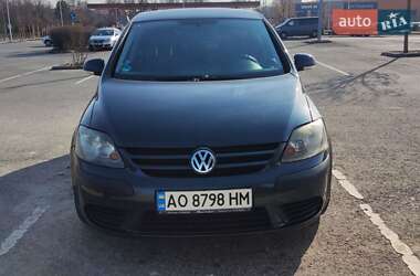 Хэтчбек Volkswagen Golf Plus 2005 в Виноградове