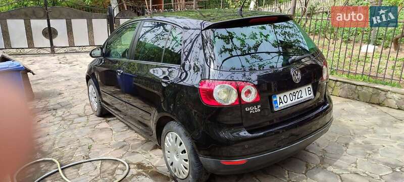 Хэтчбек Volkswagen Golf Plus 2007 в Кольчине фото 9 Хэтчбек Volkswagen Golf Plus 2007 в Кольчине