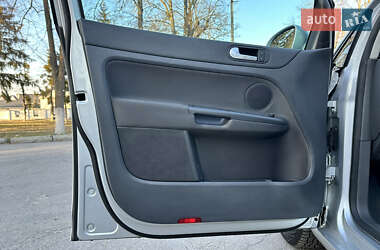 Хетчбек Volkswagen Golf Plus 2007 в 