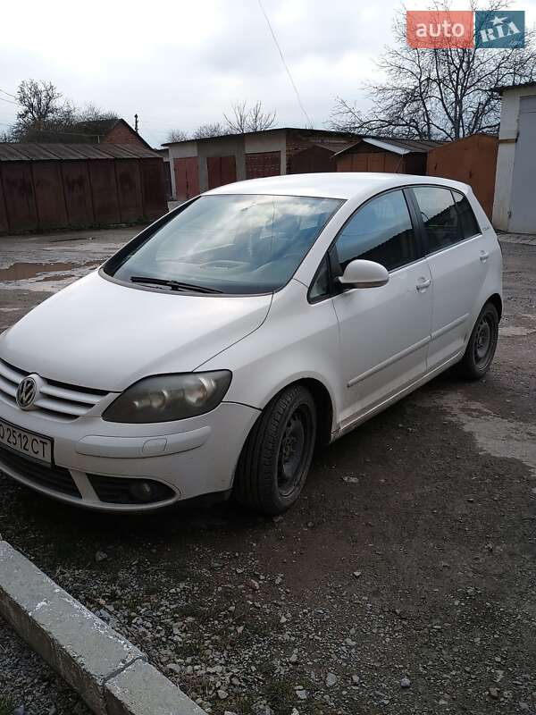 Хэтчбек Volkswagen Golf Plus 2007 в Борщеве