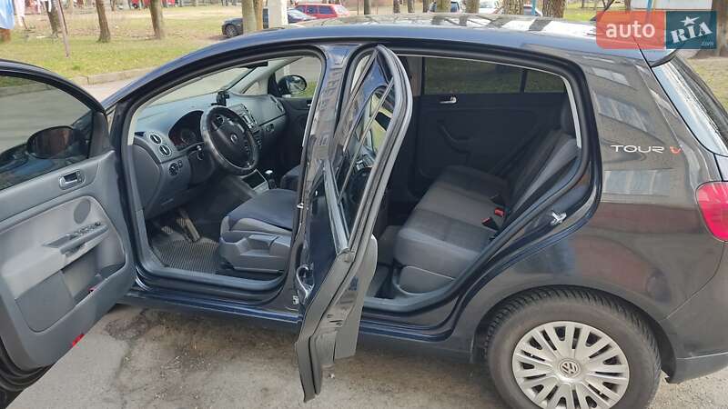 Хэтчбек Volkswagen Golf Plus 2007 в Ровно