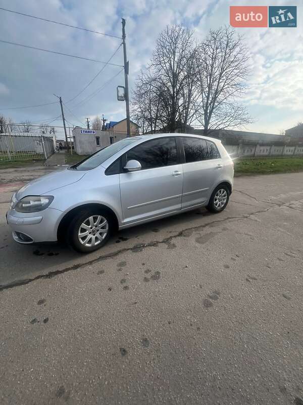 Хэтчбек Volkswagen Golf Plus 2005 в Пятихатках