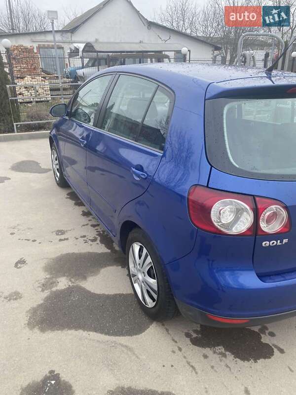 Хетчбек Volkswagen Golf Plus 2005 в Бару