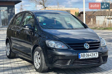Хэтчбек Volkswagen Golf Plus 2005 в 