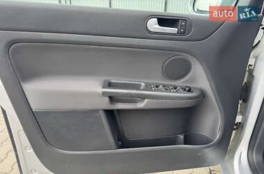 Хэтчбек Volkswagen Golf Plus 2005 в 