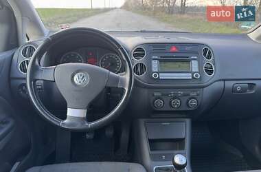 Хетчбек Volkswagen Golf Plus 2007 в 