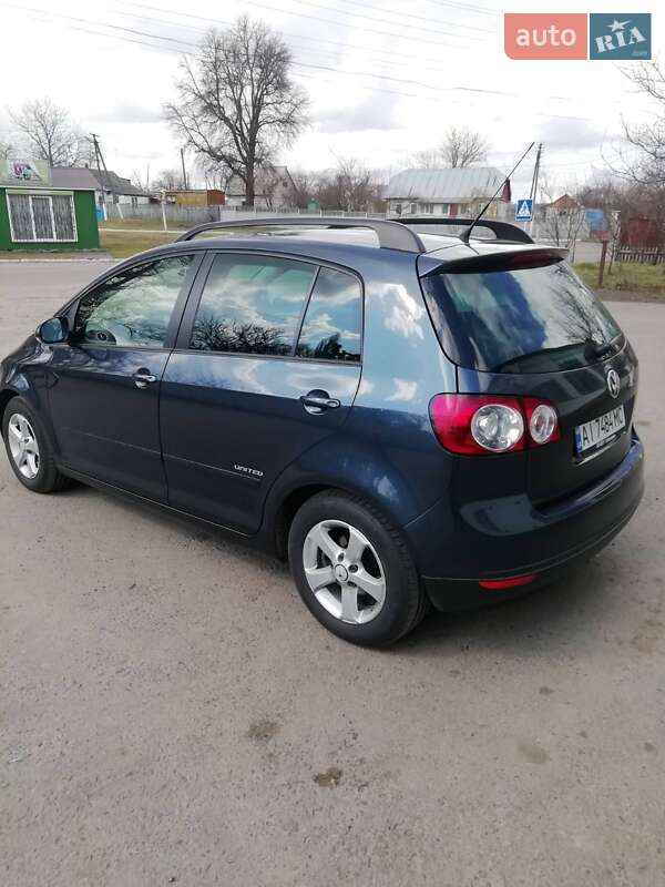 Хэтчбек Volkswagen Golf Plus 2008 в Фастове