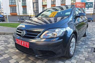Хетчбек Volkswagen Golf Plus 2005 в 