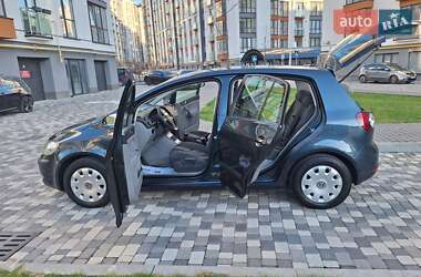 Хетчбек Volkswagen Golf Plus 2005 в 