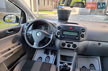 Хетчбек Volkswagen Golf Plus 2005 в 