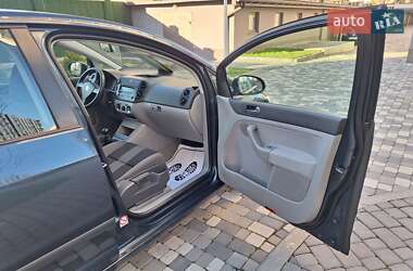 Хетчбек Volkswagen Golf Plus 2005 в 
