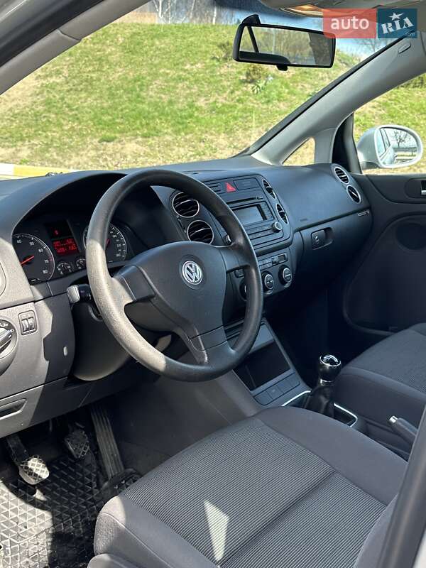Хетчбек Volkswagen Golf Plus 2005 в Білогородці