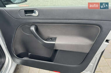 Хэтчбек Volkswagen Golf Plus 2012 в 
